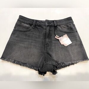 CLEARANCE NWT Happily Grey Juniors Black Denim Cutoff Shorts Size 3(26)